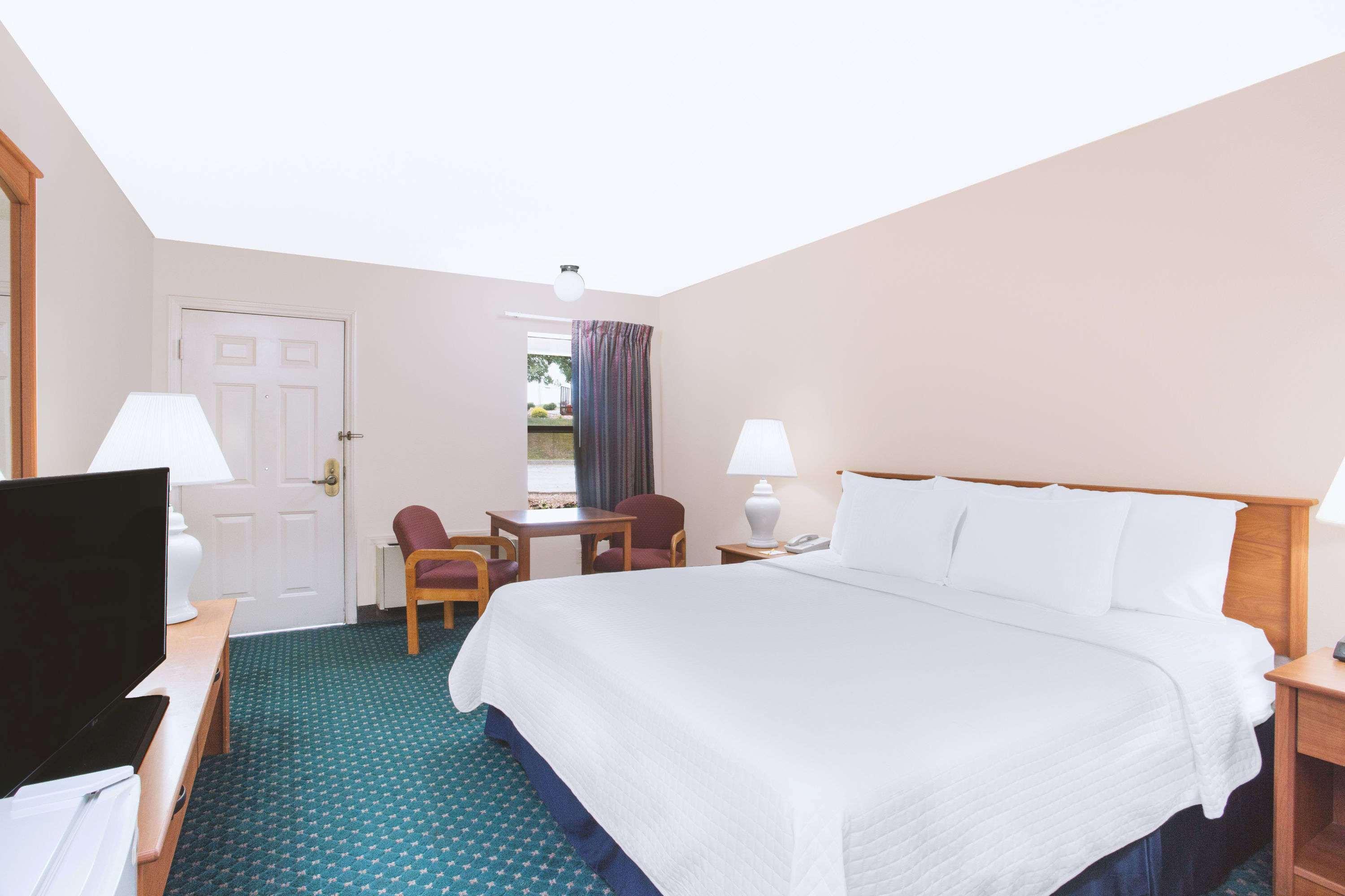 Days Inn By Wyndham Wytheville Zewnętrze zdjęcie