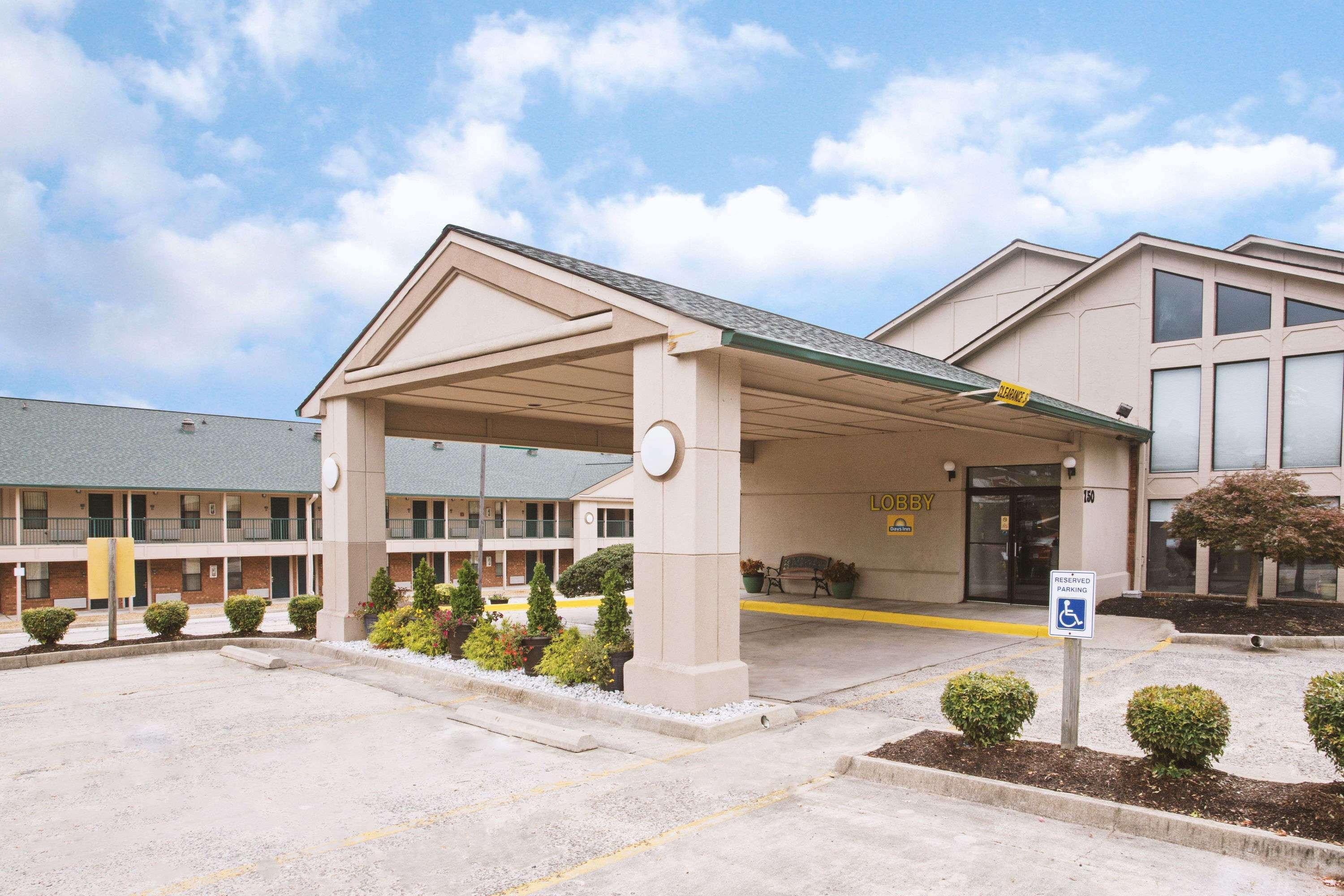 Days Inn By Wyndham Wytheville Zewnętrze zdjęcie